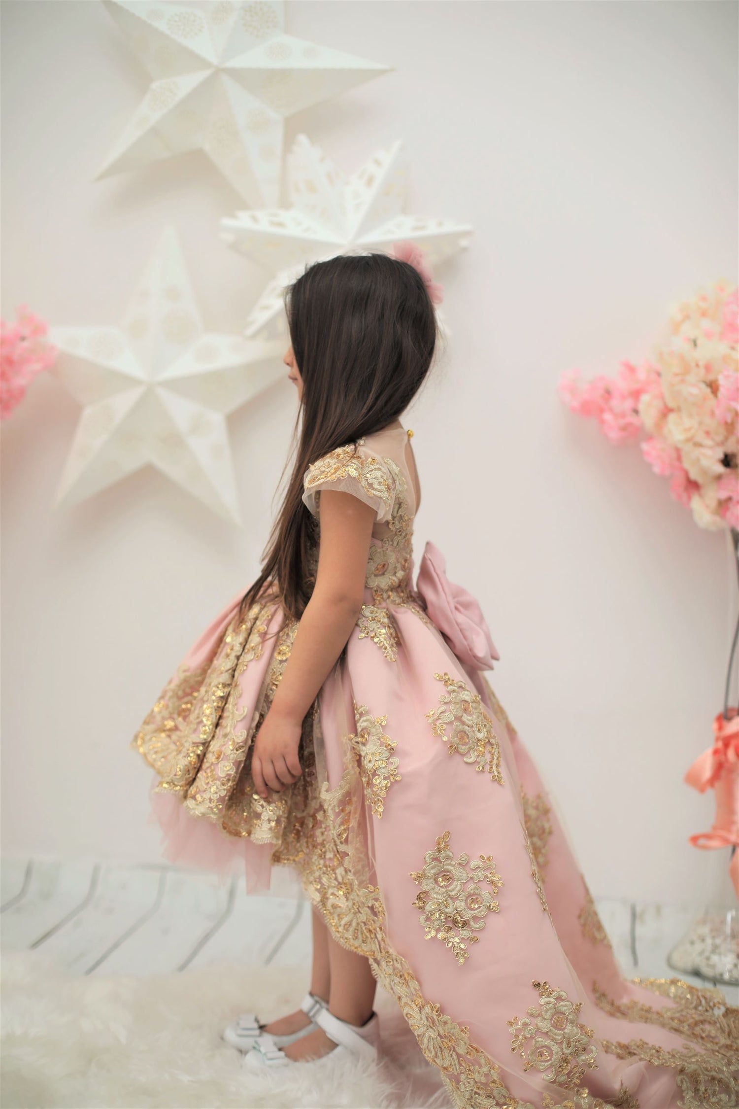 Elegant blush golden lace dress for girls, made with cotton, tulle, and satin, perfect for a refined children's couture look at special events. Baby Girl Dress