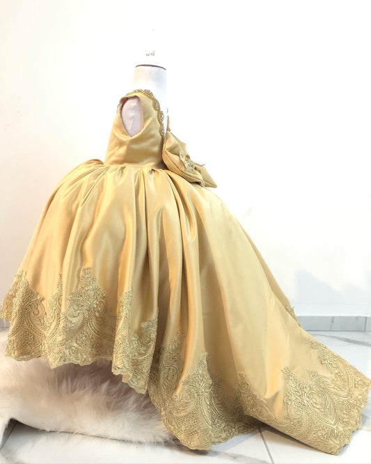 Matilda girl gown gold