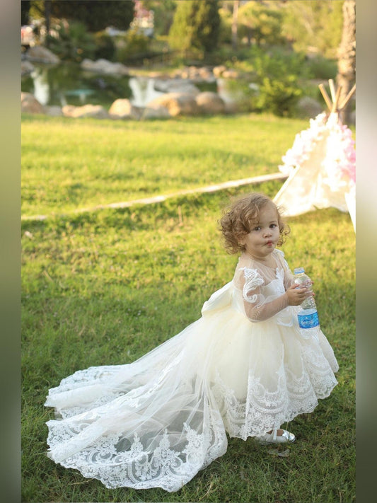 White long baptism and flower girl dress made from cotton, tulle, satin, and lace, perfect for special occasions like weddings and baptisms