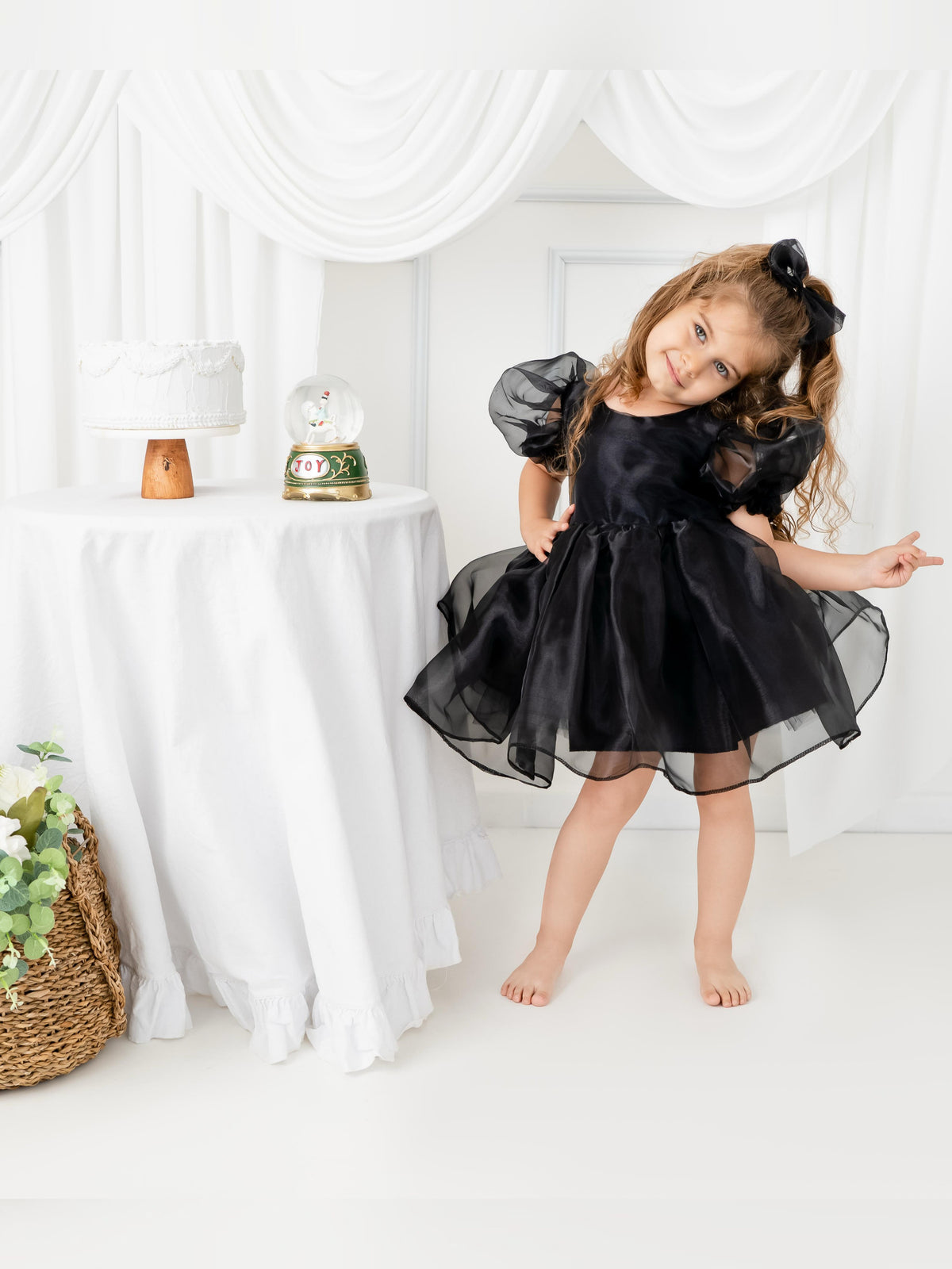 Black Ballon sleeve dress