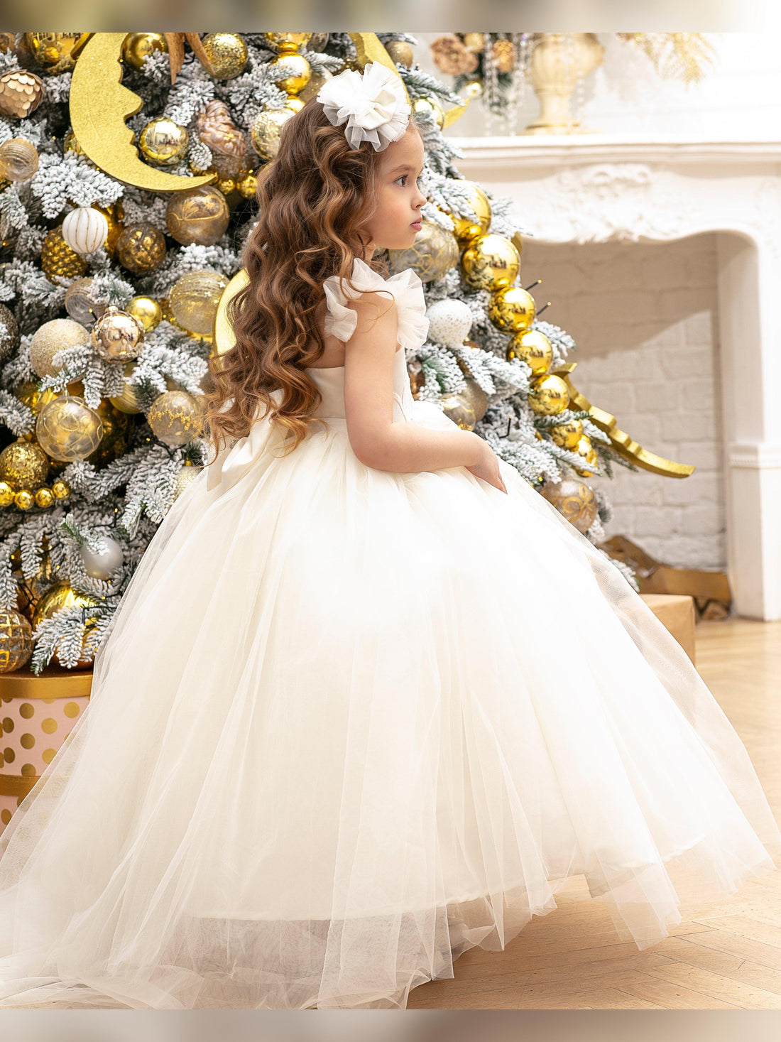 Rosy flower girl gown with lace