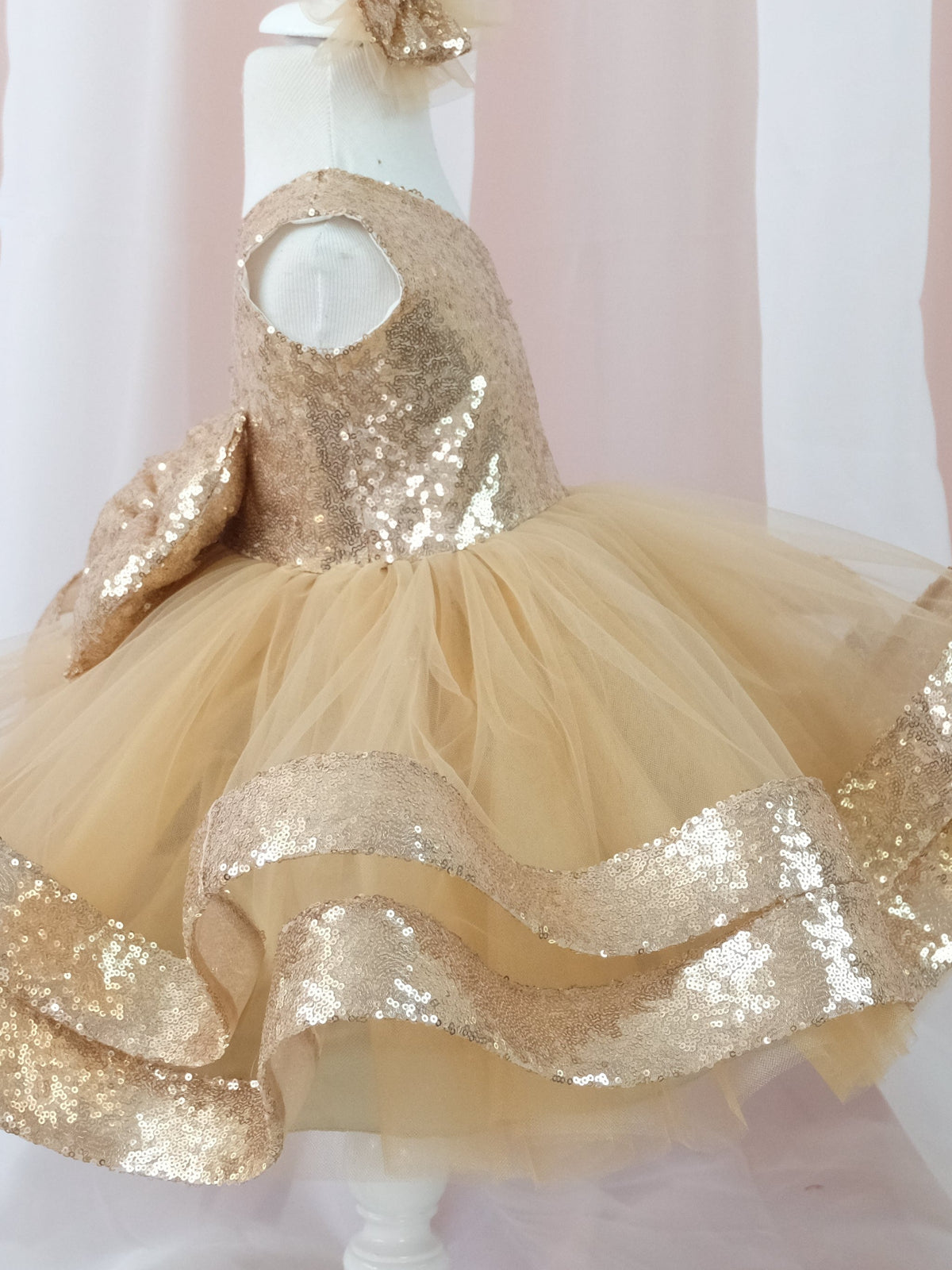 Maggy Christmas girl dress gold sequin