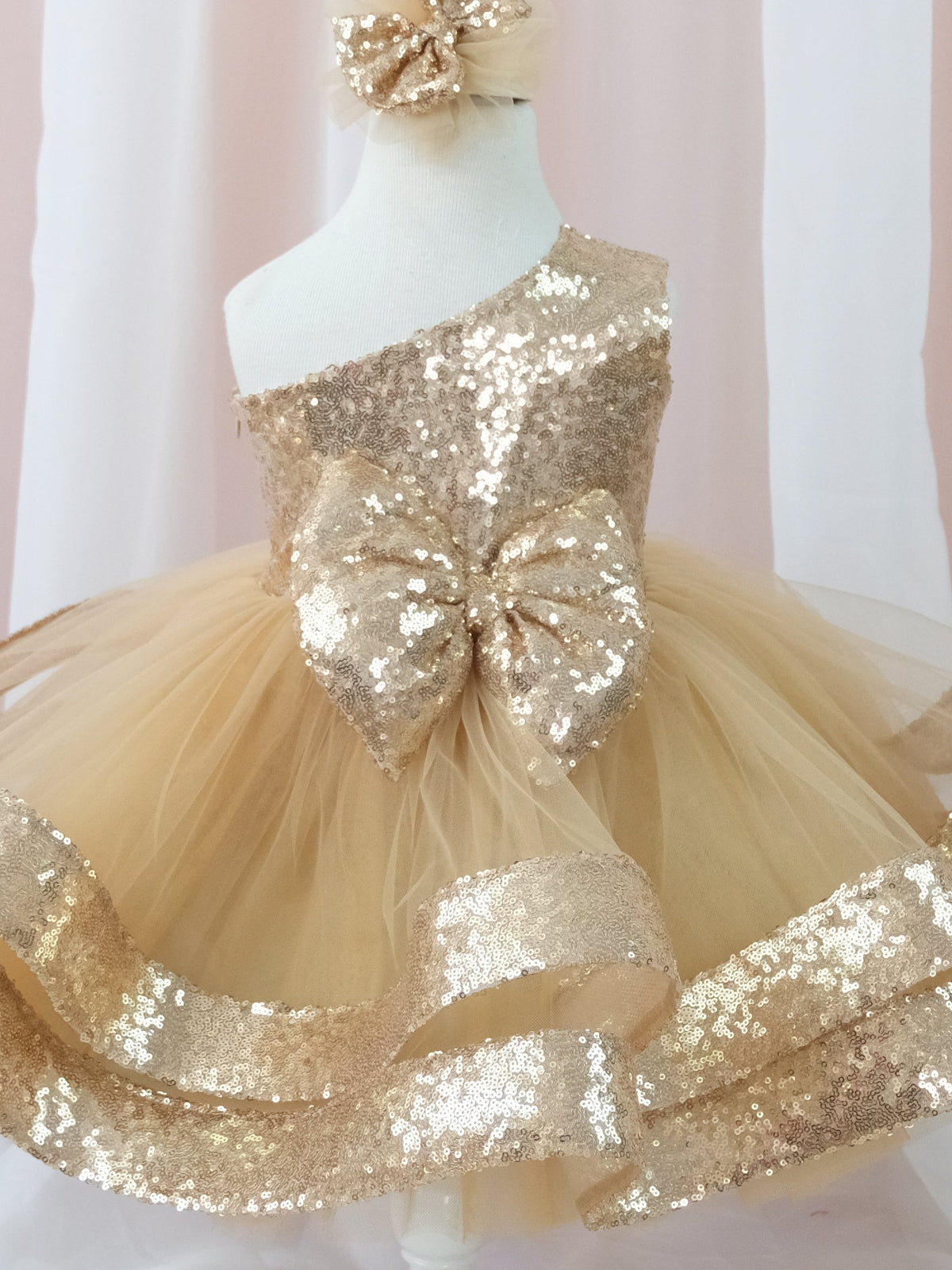 Maggy Christmas girl dress gold sequin