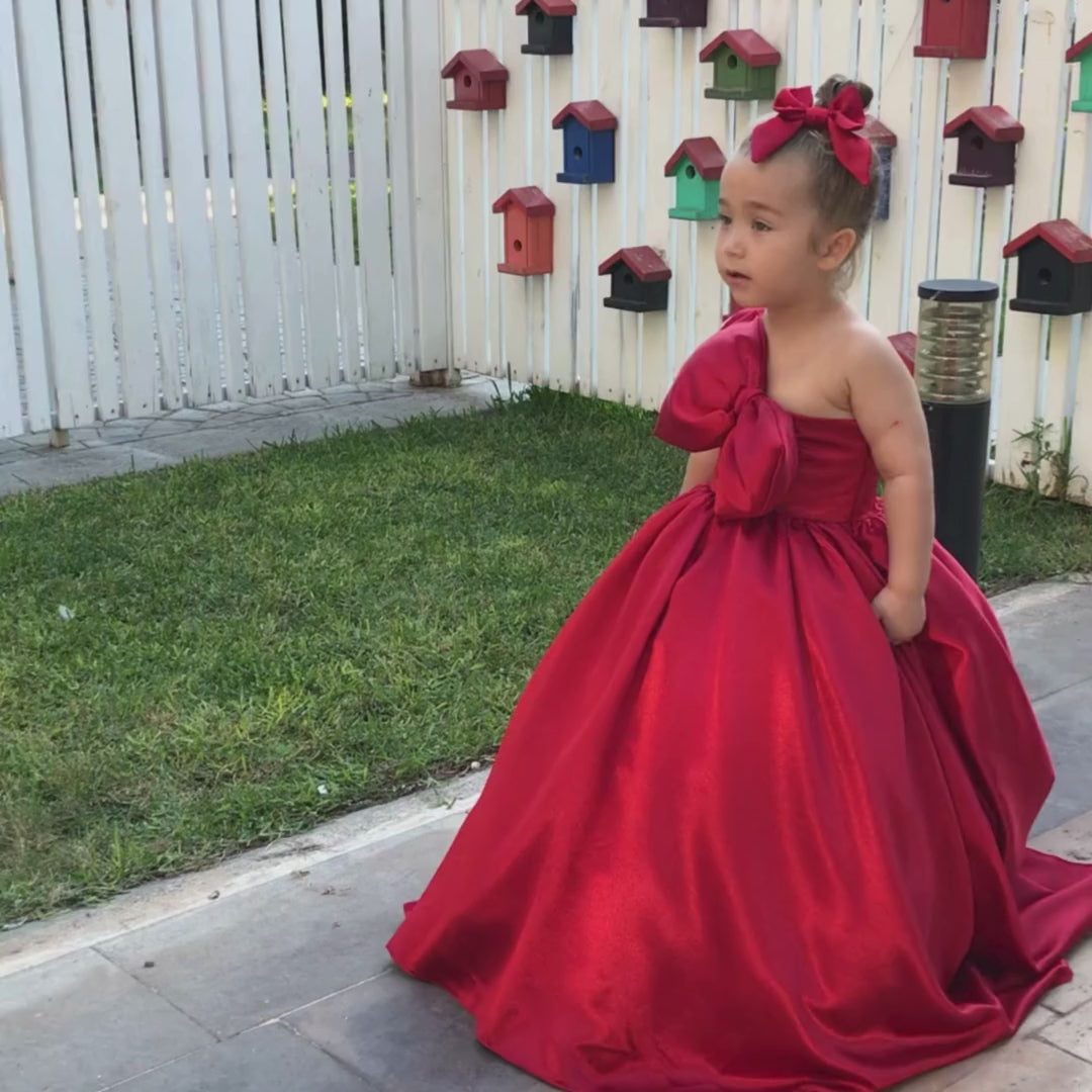 Holly girl dress red