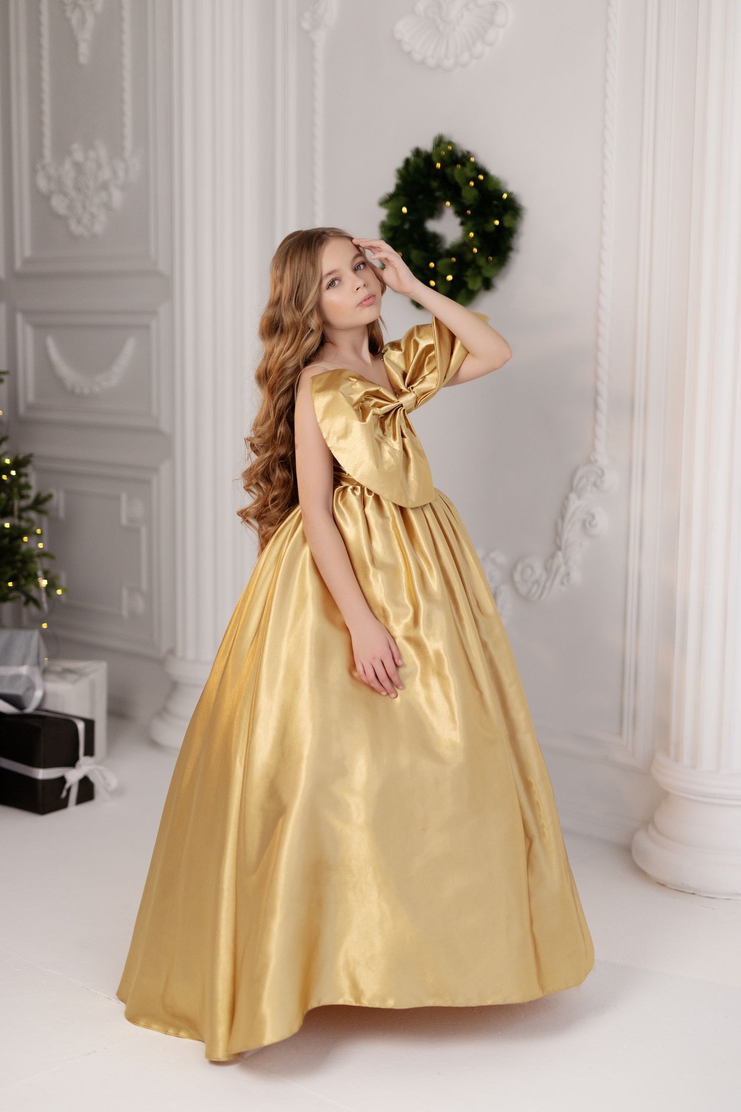 Holly gold girl dress Holly gold girl dress