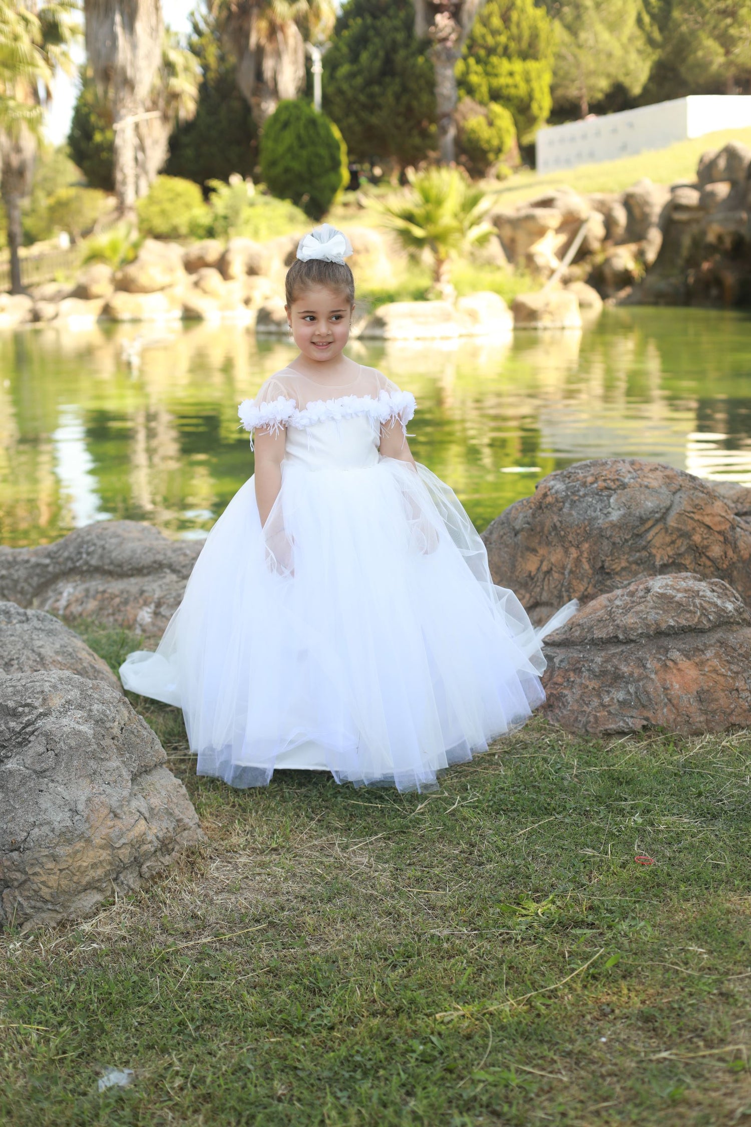 white flower girl dress