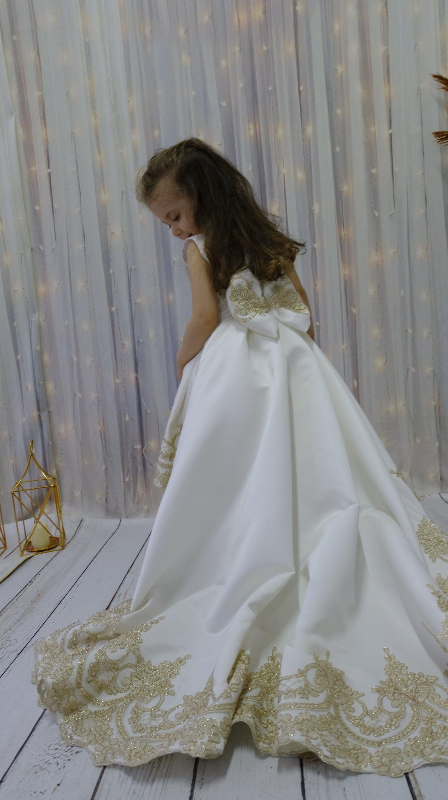 Matilda girl dress white and gold - MyBabyByMerry 