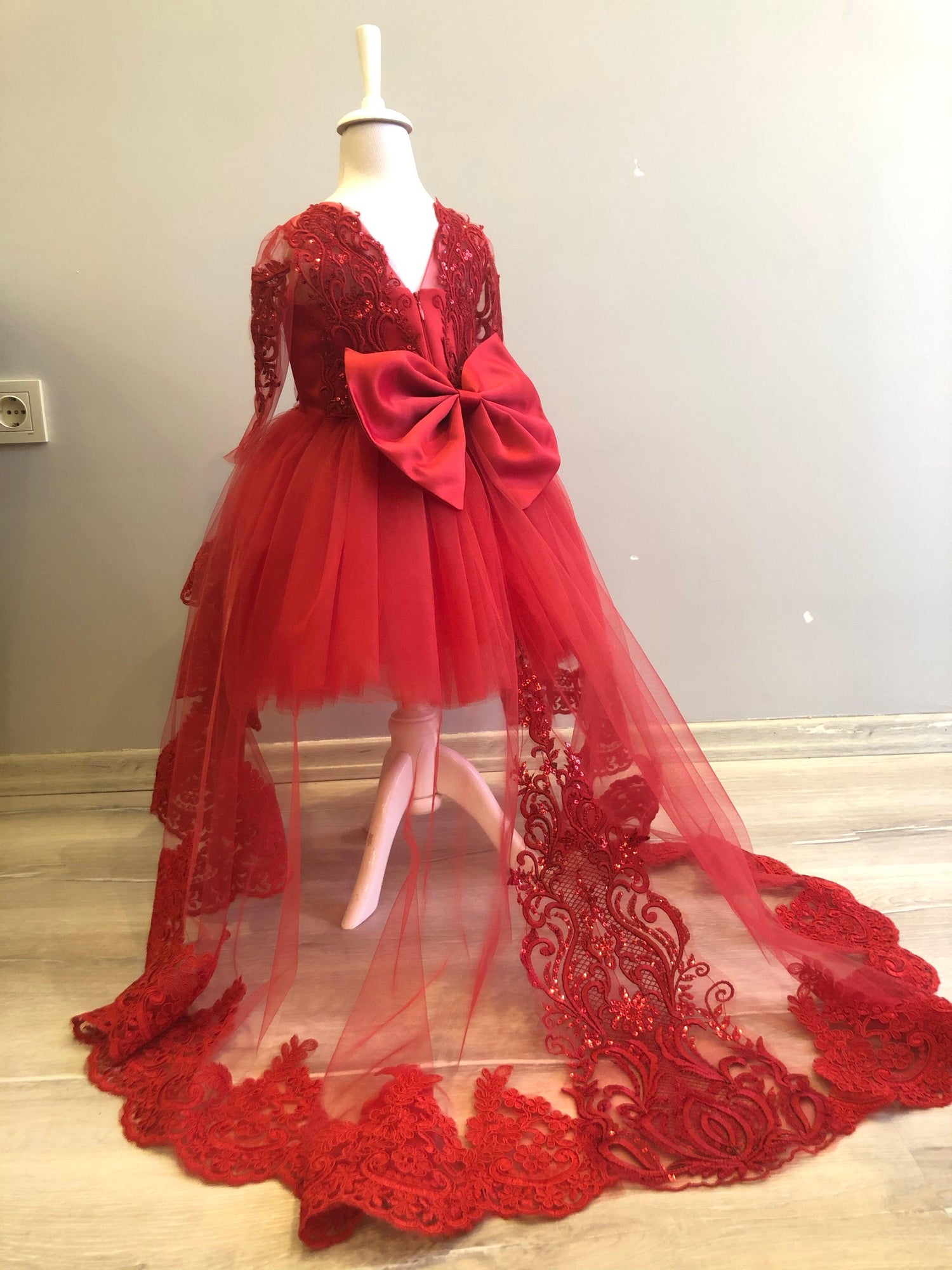 Red flower dress with lace tail - MyBabyByMerry 